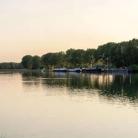 Escape Near Forest Antoing